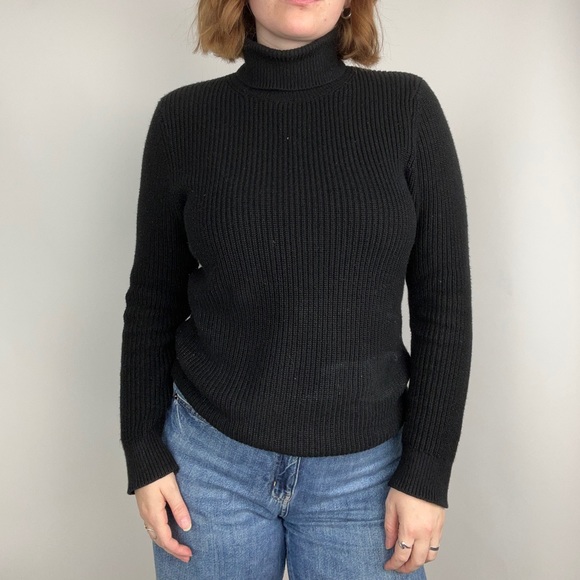 BLACK TURTLENECK SWEATER - Picture 3 of 3